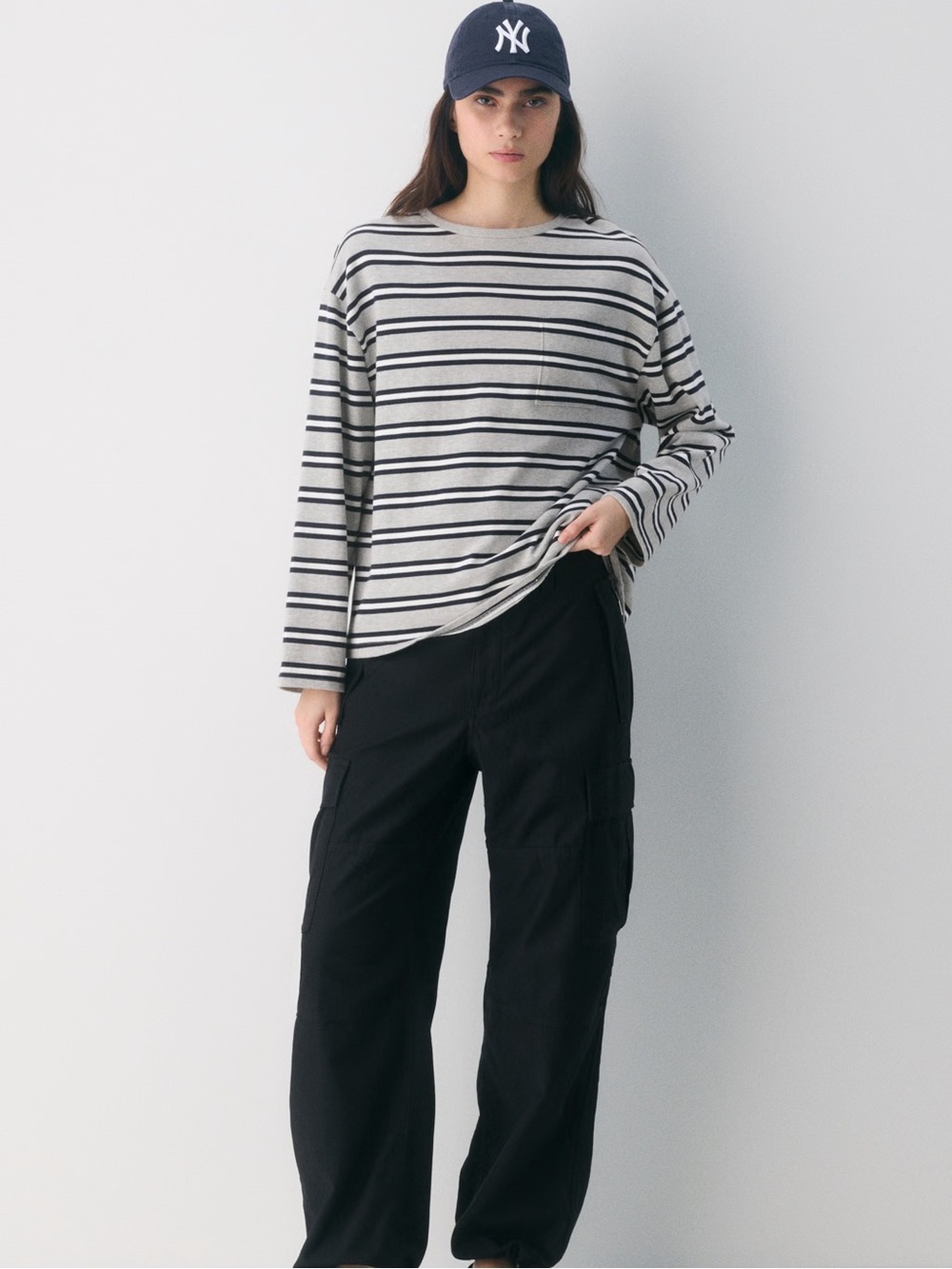 Aritzia TNA Supply Archival Wide Leg Chino Pants Size 4 - Picture 3 of 13